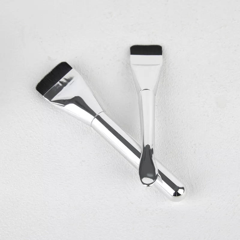 Основни четки за шминкање